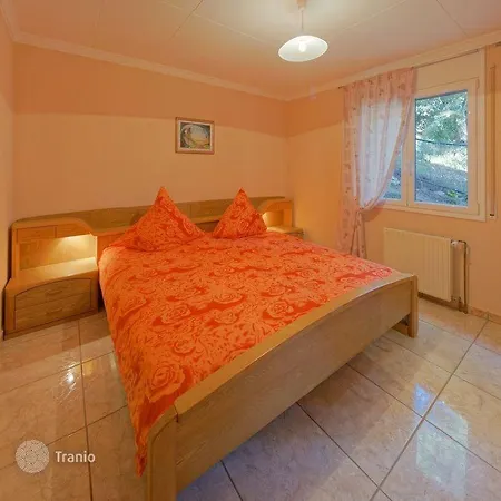 3 Storey Luxury Villa Of 300 Sq Daire